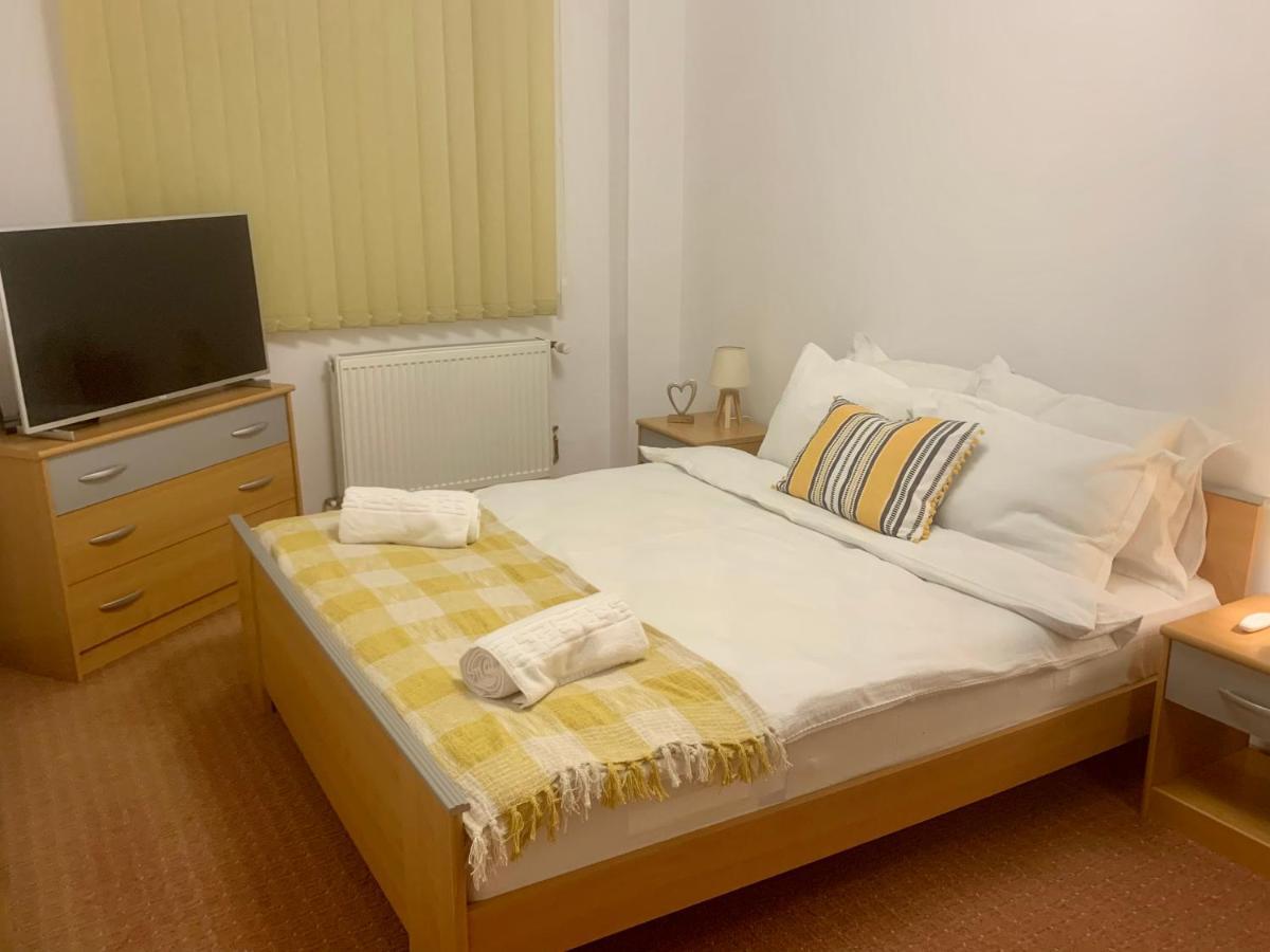 Jad - Family - Apartments - Zorilor براشوف المظهر الخارجي الصورة